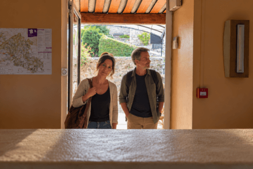 EAABCDF0-E792-457D-85AD-4AE748CEAE03 (002)